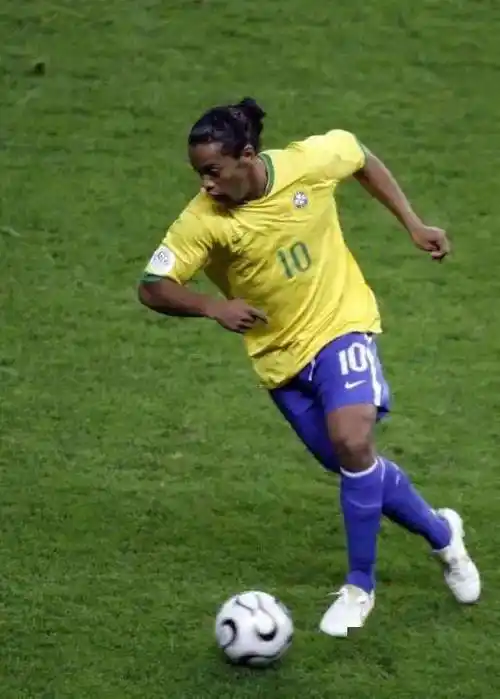 镜头回到了 镜头回到了